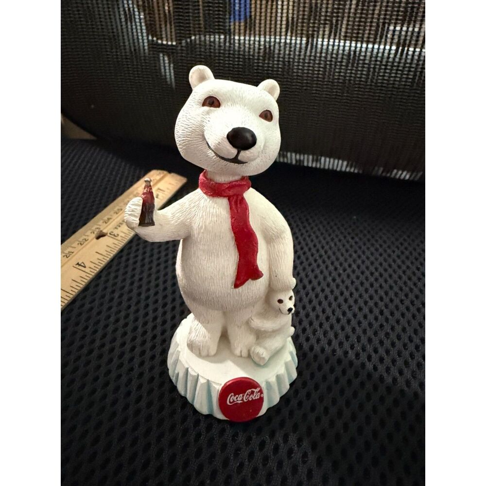 vtg. NECA Coca cola bobble head polar bear